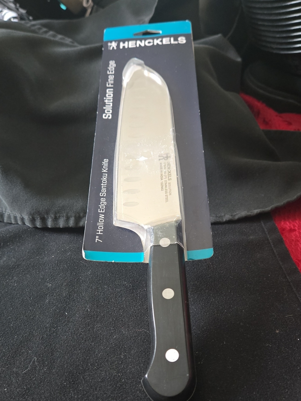 Henckels 7" Hollow Santoku Knife Solution Fine Edge